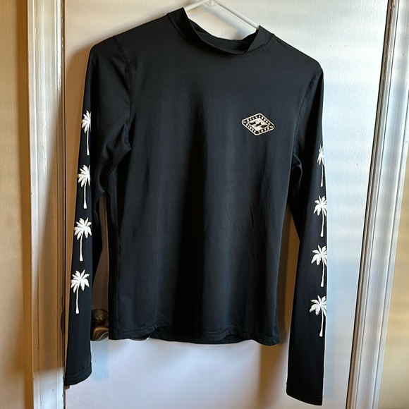Billabong Other - Billabong uva/uvb long sleeve protection swim shirt